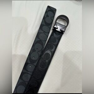 Men’s Coach bet